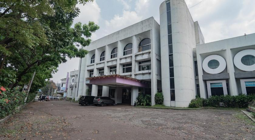 Istana Hotel Bandung RedPartner, Bandung