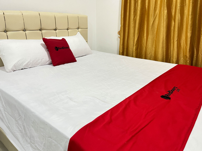 Bedroom 3, RedDoorz @ Ring Road II Area Manado, Manado
