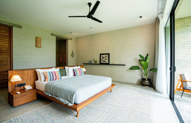 Bedroom 4, Villa Alba, Habaraduwa