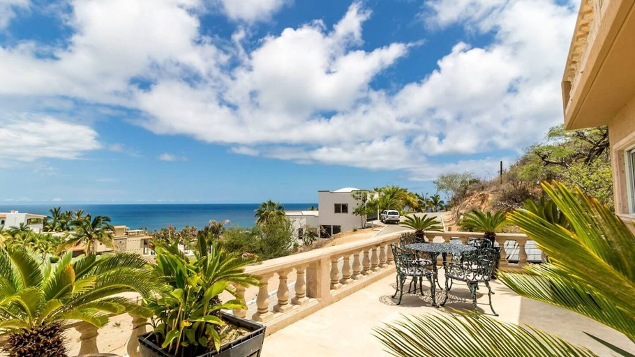 Others 5, Easy access to South Palmilla beach, La Paz