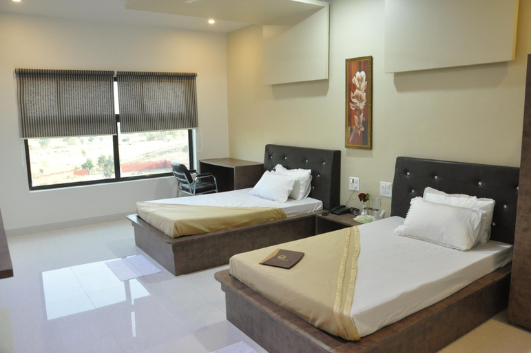 Others 3, Hotel Shriji Resorts, Chhindwara