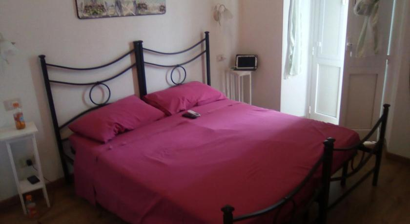 Bedroom 1, b&b ilfenicottero, Grosseto