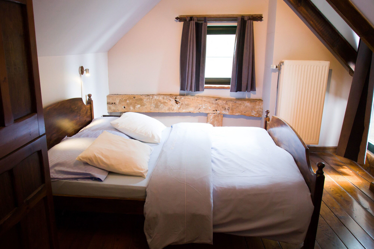 Bedroom 4, B&B De Dubbelmolen, Limburg