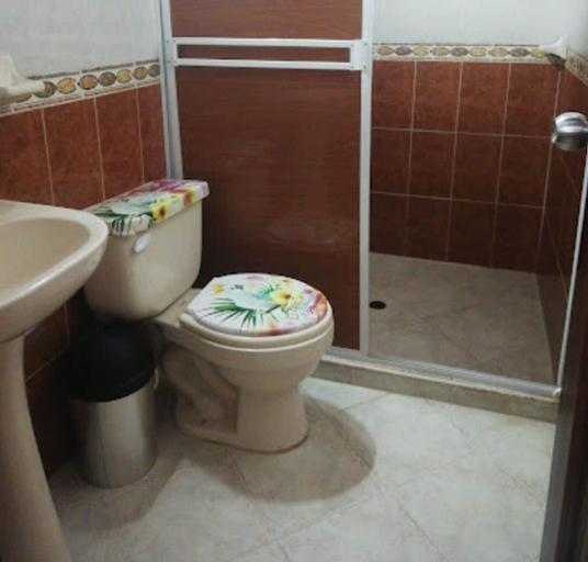 Bathroom, NEVERLAND, Riohacha