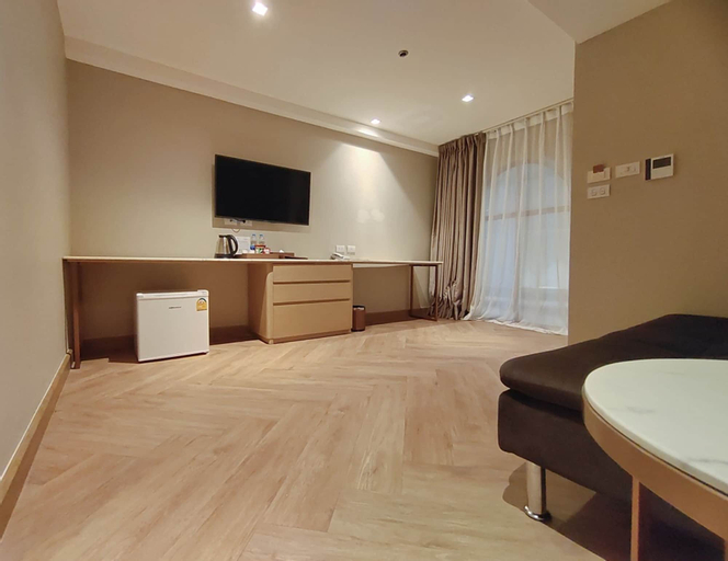 Bedroom 25