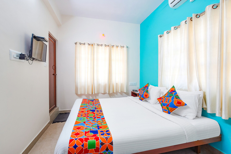 Bedroom 2, FabHotel Manyu Inn, Bangalore