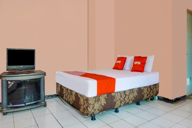 Bedroom 3, Hotel O Mutiara Guest House, Karawang