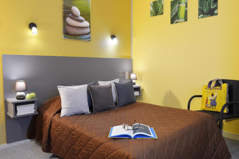 Bedroom 4, Le Prieuré, Indre
