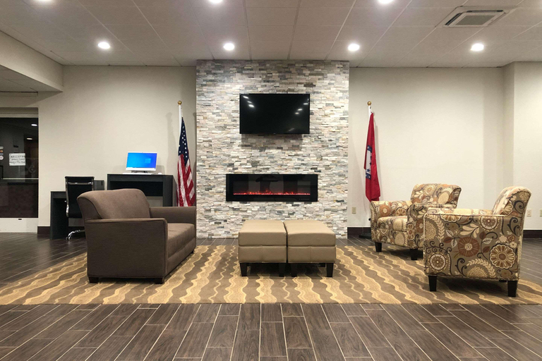 Public Area, Quality Inn & Suites Paragould, Greene