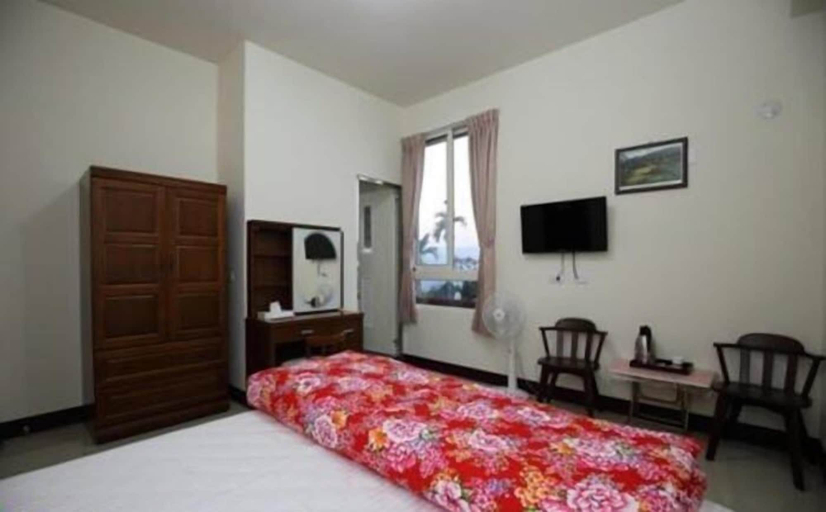Bedroom 2, Dong Ding Homestay, Nantou