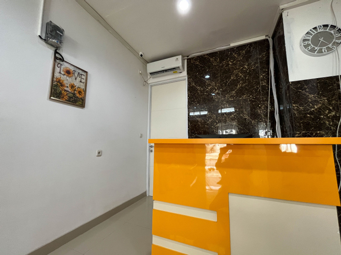 Public Area 2, RedDoorz @ Ring Road II Area Manado, Manado