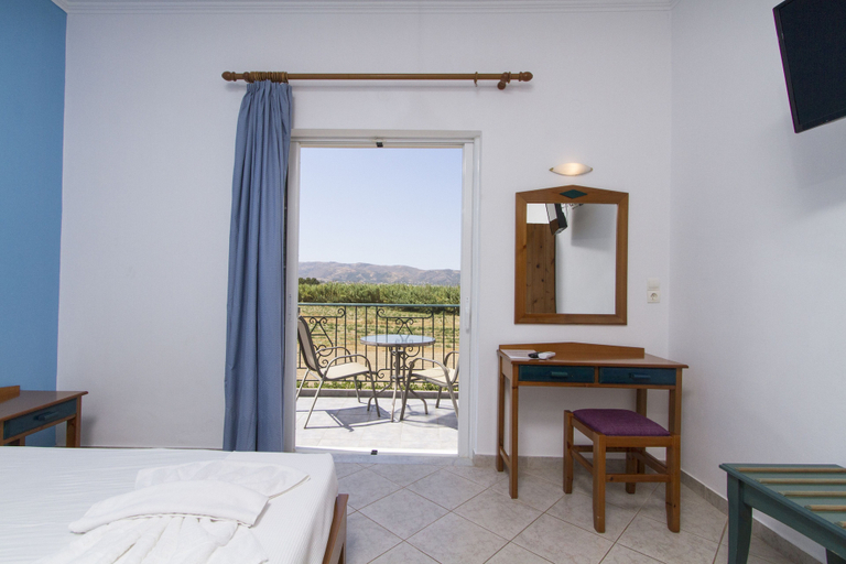 Bedroom 3, Mediterranean Hotel & Apartments, Crete