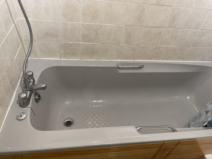 Bathroom 3, Diamonds Inn Ltd, York
