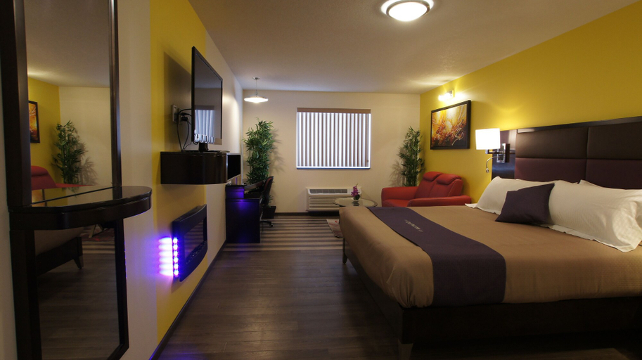Bedroom 3, Dreamz Inn, Huron