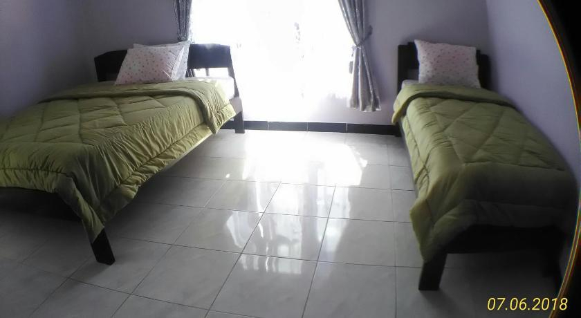 Bedroom 4, Cinnamon Guest House, Ngada