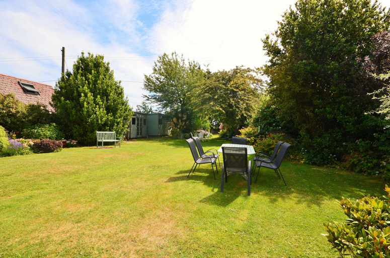 Others 4, Woodside Cottage, Isle of Wight