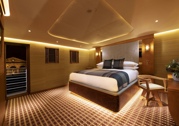 Bedroom 2, Fingal - A Luxury Floating Hotel, Edinburgh