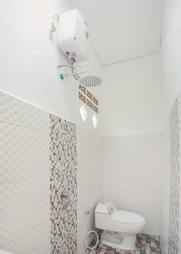 Bathroom 4, Hotel O Wisma Bambu Syariah, Bandar Lampung