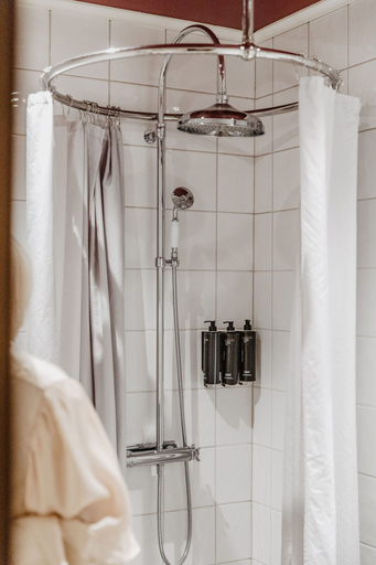 Bathroom 4, Hotel Slottsvillan, Jönköping