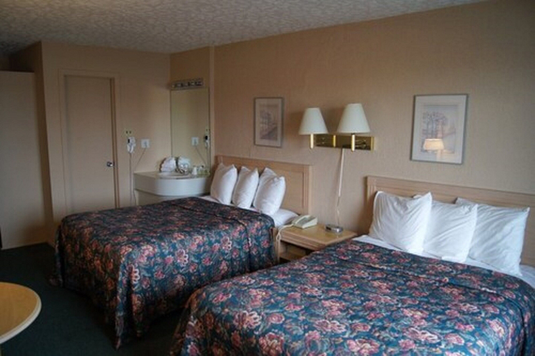 Bedroom 3, Hotel L'Express, Lajemmerais