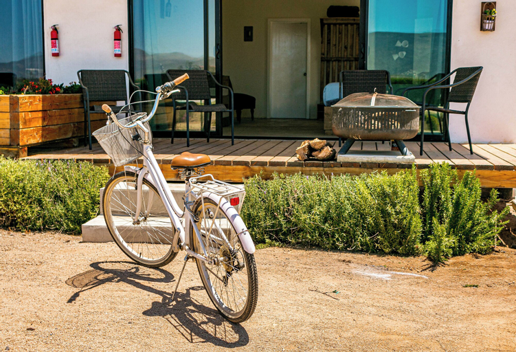 Others 5, Finca San Sebastian, Ensenada