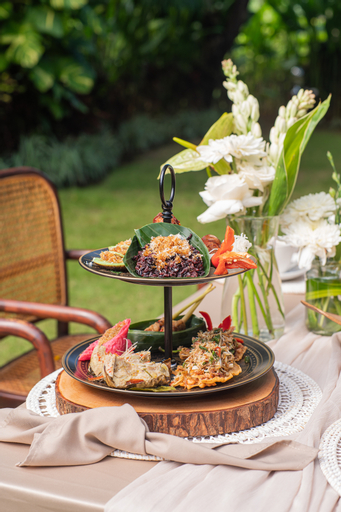 Food & Drinks 6