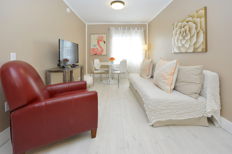 Others 5, 335 Ocean Walk Apartments, Miami-Dade