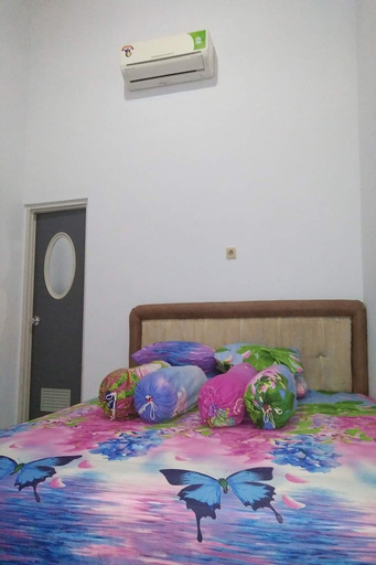 Bedroom 21