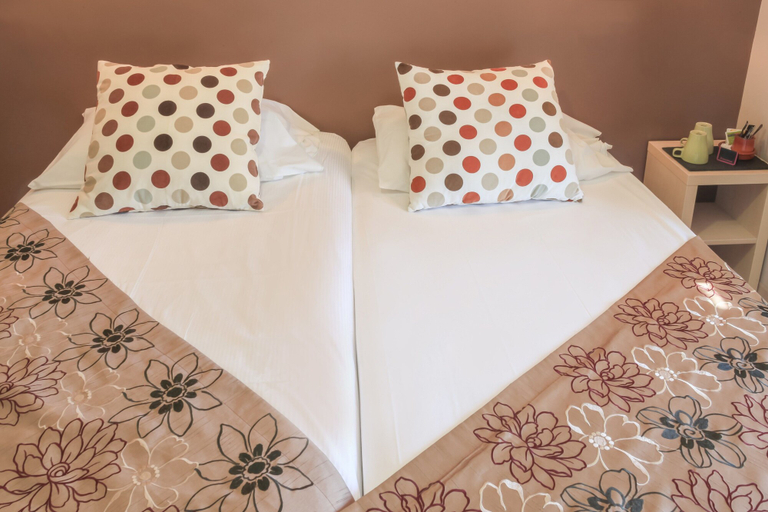 Bedroom 3, Hotel Restaurant De La Dore, Puy-de-Dôme