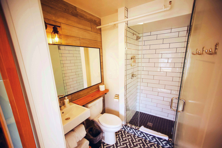 Bathroom 4, Crash Hotel Squamish, Squamish-Lillooet