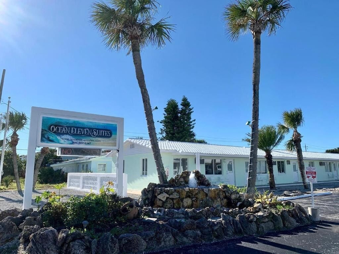Exterior & Views, Ocean Eleven Suites, Volusia