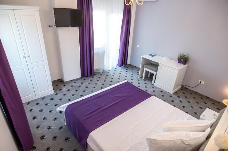 Bedroom 4, Hotel Tadora, Tuzla