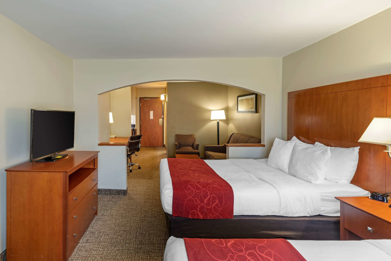 Bedroom 3, Comfort Suites North Dallas, Dallas
