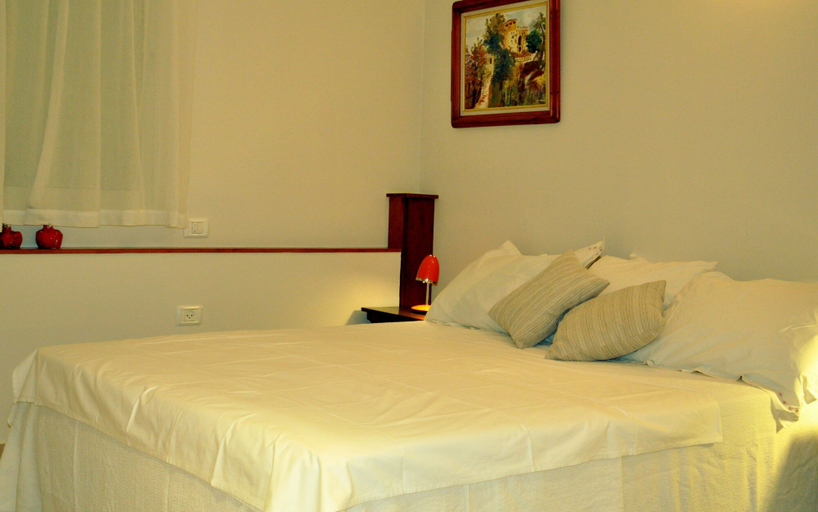 Bedroom 4, Bait Bagiva