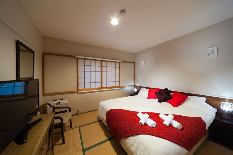Bedroom 5, LUNA Lodge, Hakuba