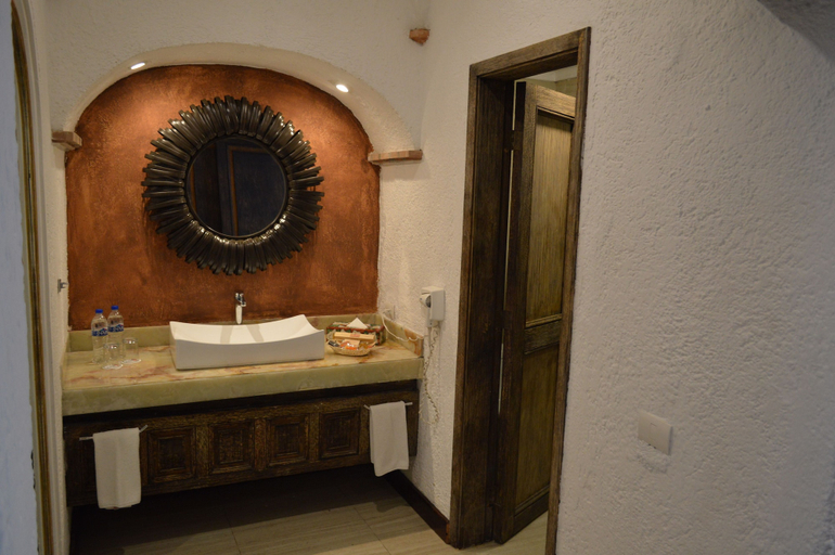 Bathroom 5, Radisson Tapatio Guadalajara, Tlaquepaque