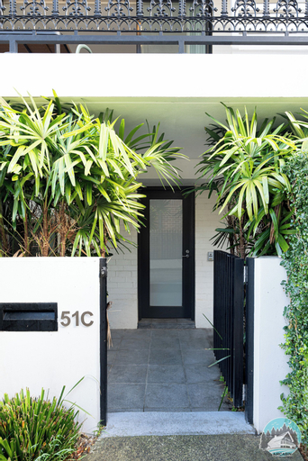 Exterior & Views 2, Aircabin Annandale Comfy 3 Bed Townhouse, Leichhardt