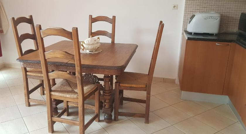 Dining Room 5, Sawa1, Agadir-Ida ou Tanane