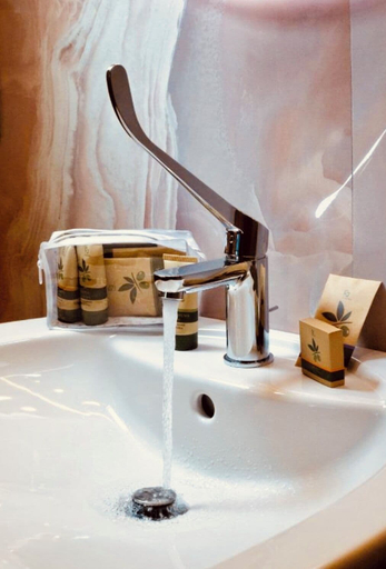 Bathroom 5, BOUTIQUE HOTEL SIRMIONE, Brescia