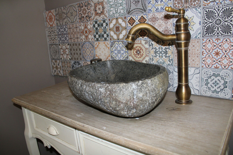 Bathroom 3, Stóri-Bakki Guesthouse with hot tub, Norður-Hérað