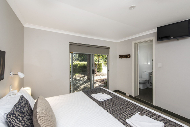 Bedroom 15