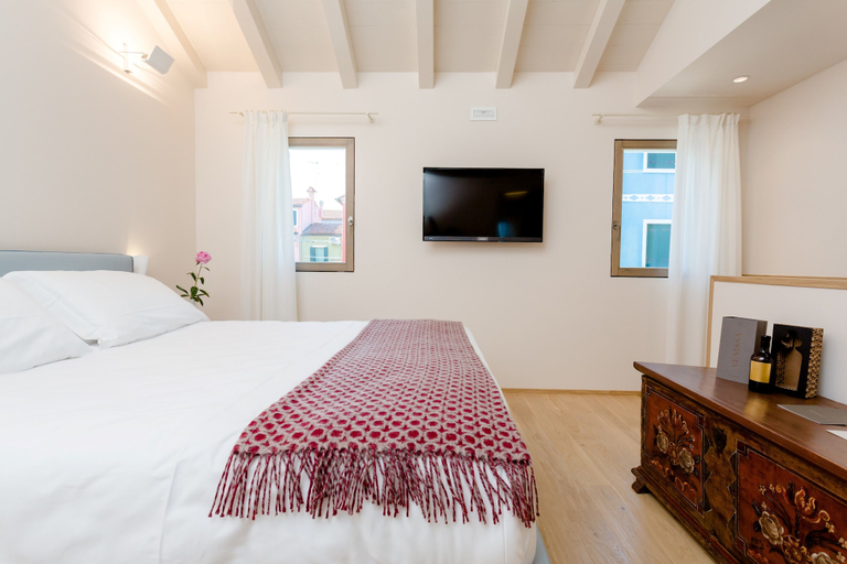 Bedroom 4, Casa Burano, Venezia