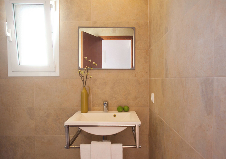 Bathroom 5, Apartamentos Sol Romántica by DOT Suites, Baleares