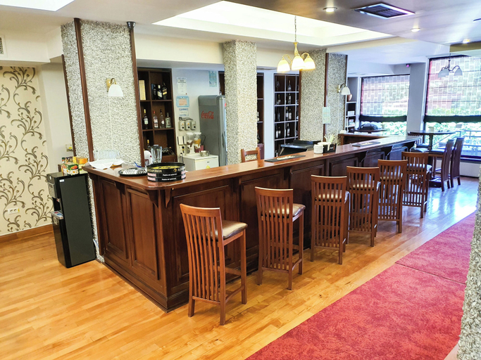 Food & Drinks 4, Vila Ami, Constanta
