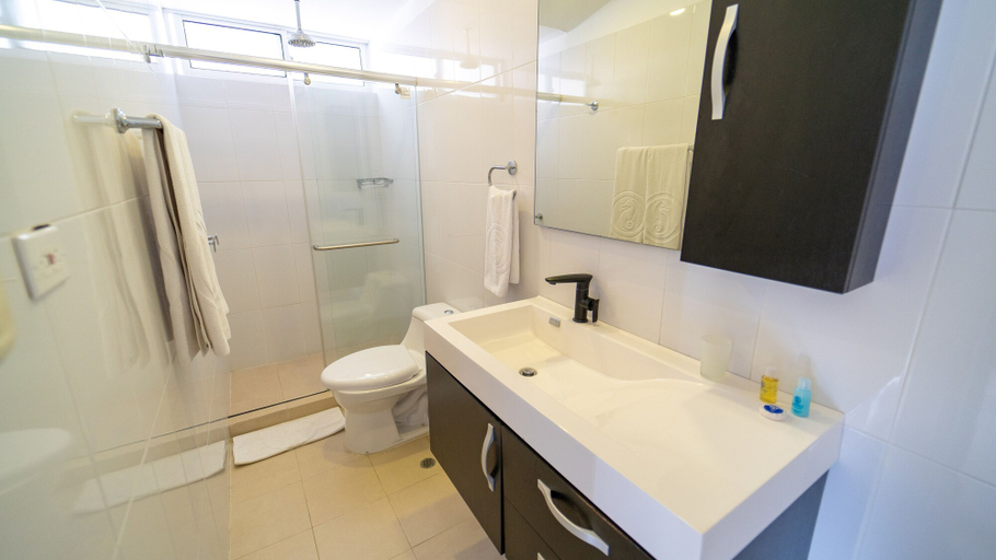 Bathroom 4, Hotel Santorini Kima Beach Resort, Ciénaga