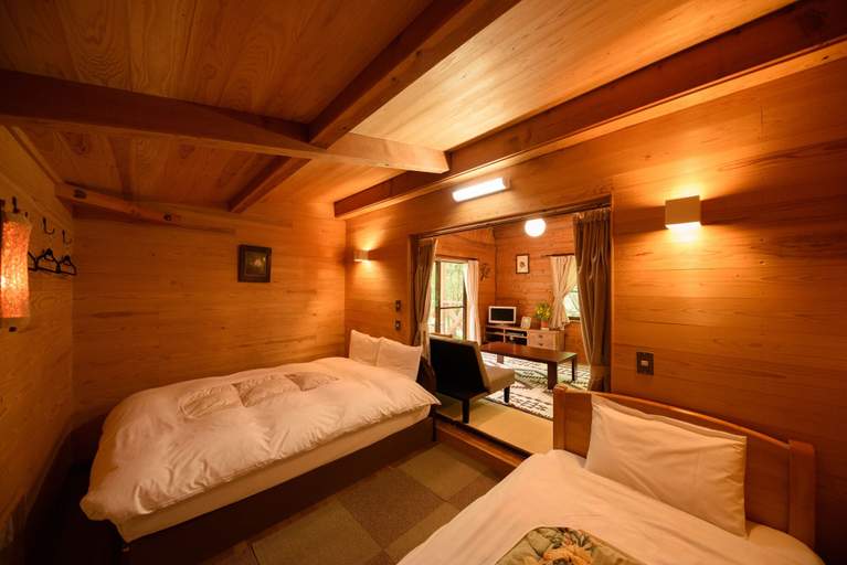 Bedroom 2, Yufuin Tsukahara Kogen Sanso Donguri, Yufu