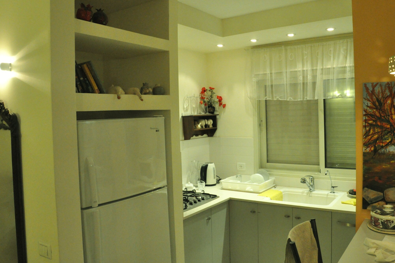 Bathroom, Bait Bagiva