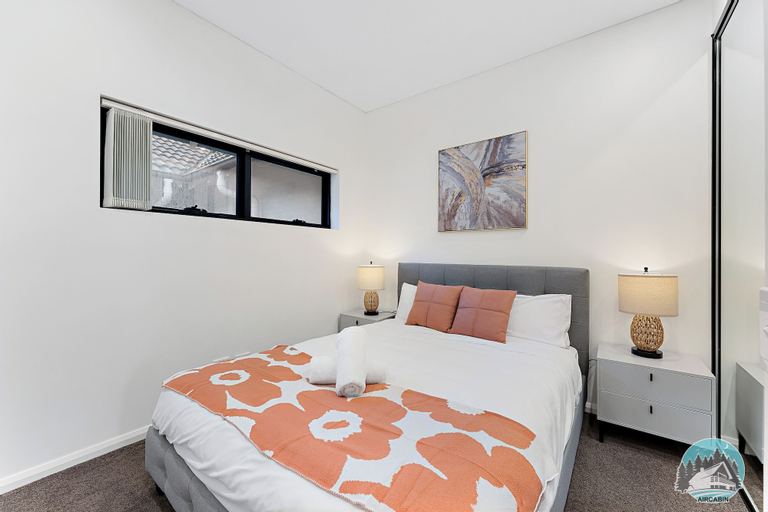 Bedroom 3, Aircabin Annandale Comfy 3 Bed Townhouse, Leichhardt