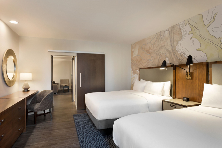 Bedroom 4, Embassy Suites by Hilton Amarillo Downtown, Potter