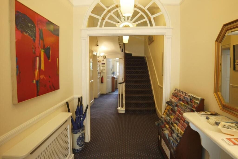 Others 4, The Thanet Hotel, London